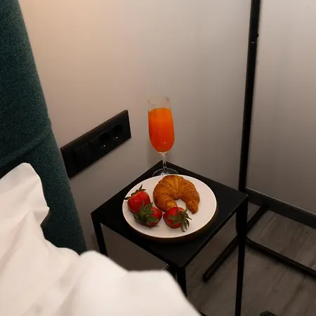 Anabella Iii 扎达尔