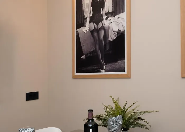 Anabella Iii * زادار